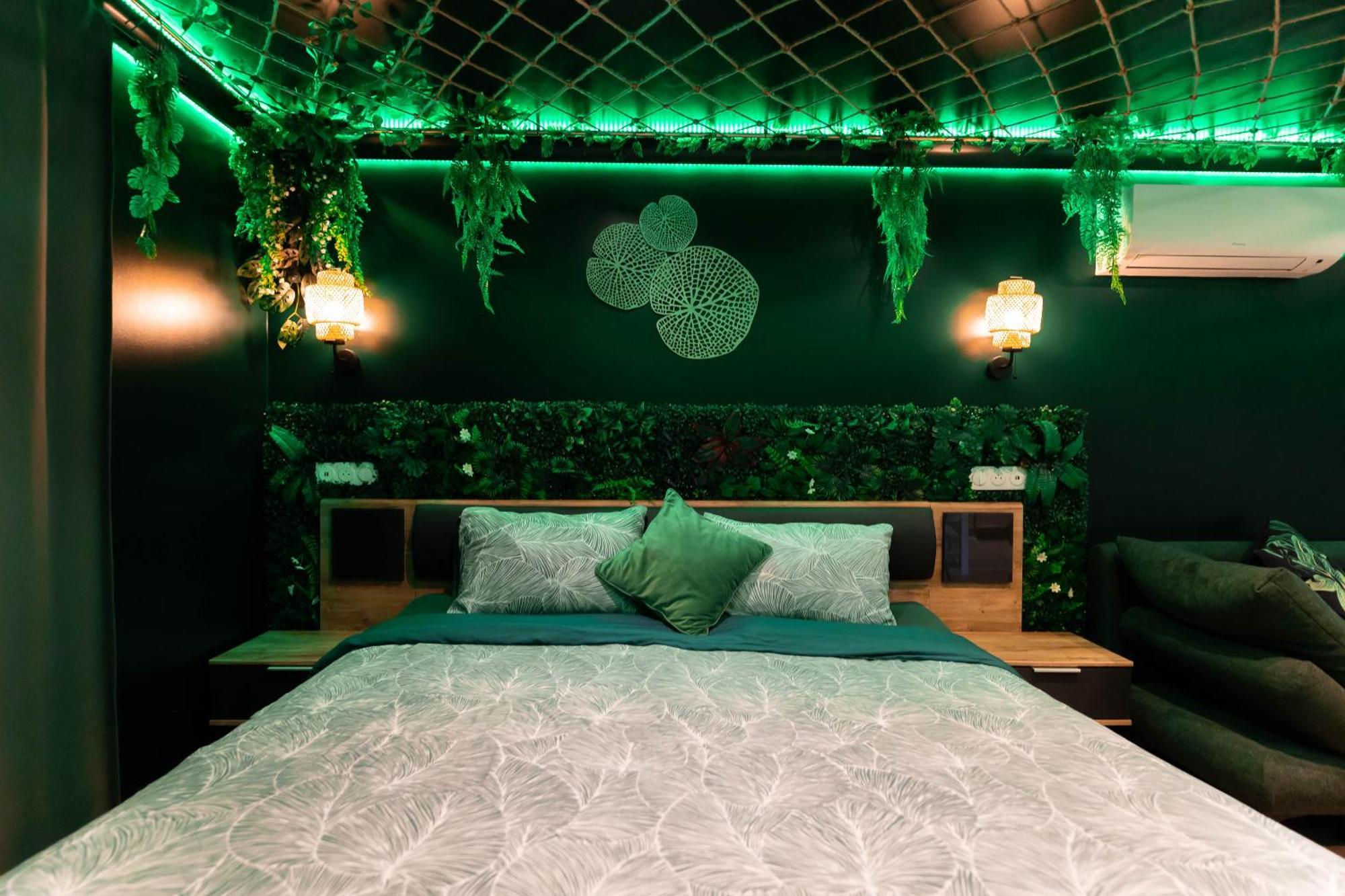 L'Oasis Tropicale, Jacuzzi, Love Room Roppenheim Kültér fotó